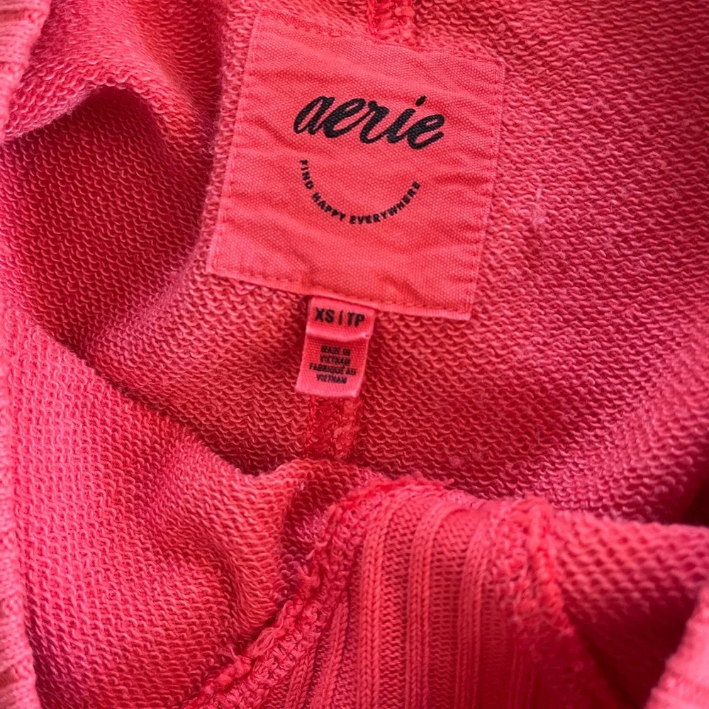 aerie Coral Oversized Crew Sweatshirt - Picture 3 of 4